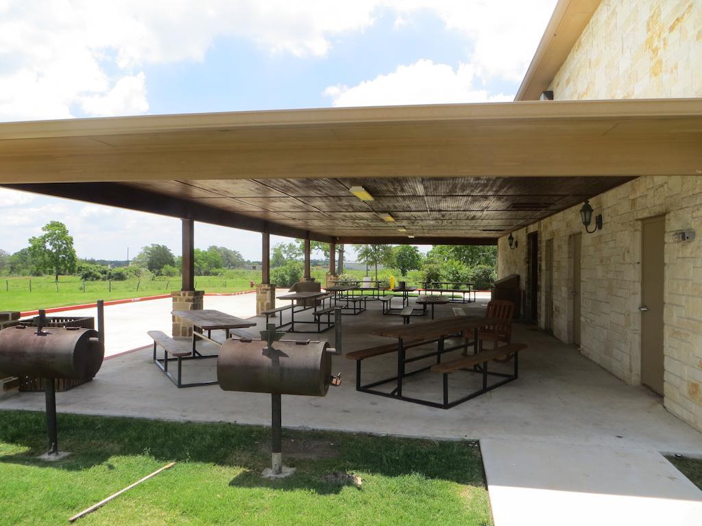 Hotel Texas Hallettsville Kültér fotó