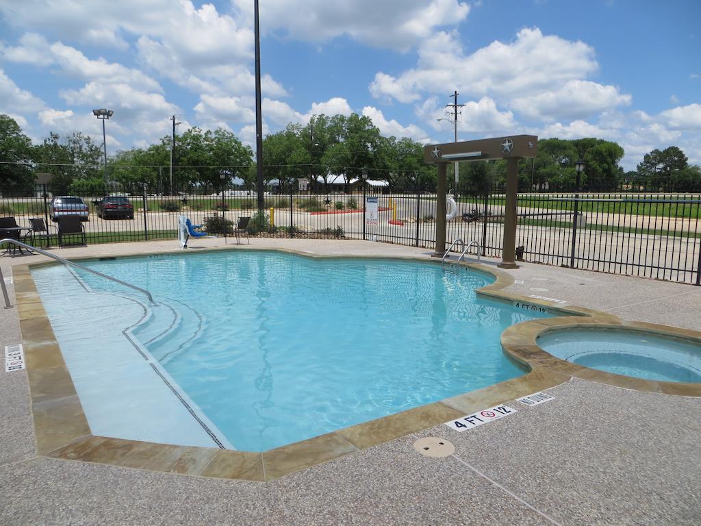Hotel Texas Hallettsville Kültér fotó