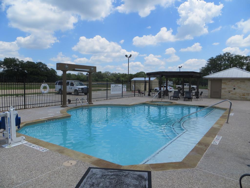 Hotel Texas Hallettsville Kültér fotó